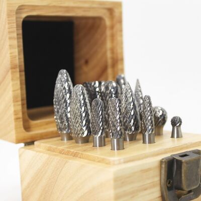 Deburring Tungsten Carbide Rotary Burrs Featuring Cylindrical Headshape Perfect for in Metal Fabrication and Repair Work